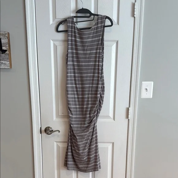 athleta striped maxi dress NWT Athleta Stripe Maxi Dress, Grey Heather/ White SIZE S #717183